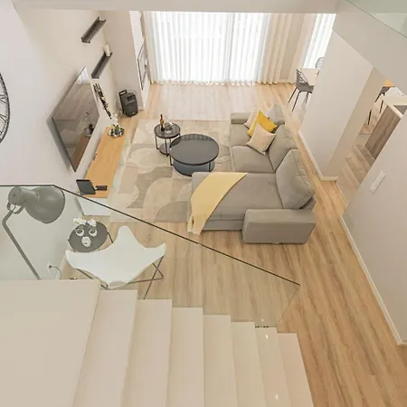 Spacious 4 Bed With Private Pool פרנאו פרו