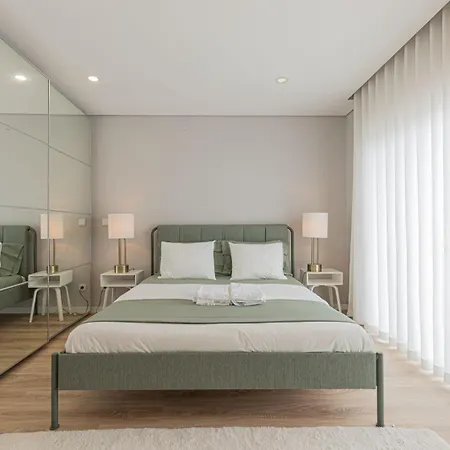 וילה Spacious 4 Bed With Private Pool *
