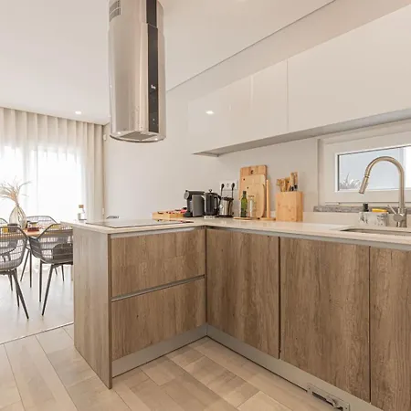 别墅 Spacious 4 Bed With Private Pool *