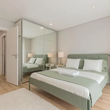 Spacious 4 Bed With Private Pool 别墅 费尔南费罗
