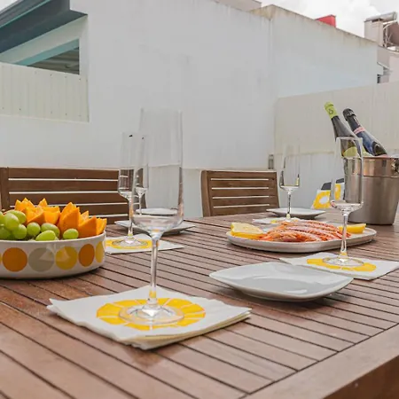 别墅 Spacious 4 Bed With Private Pool 费尔南费罗